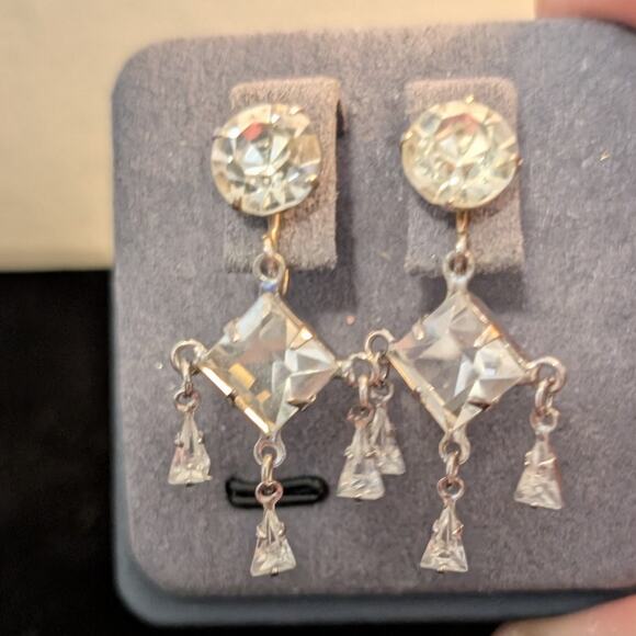 Vintage/Antique Dorsons 12K GF Silver Tone Crystal Dangle Screw Back Earrings - Picture 2 of 6